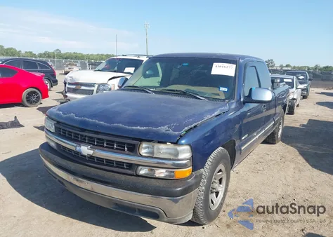 1999 Chevrolet Silverado Ls z USA, uszkodzony, nr VIN 2GCEC19T7X1170144